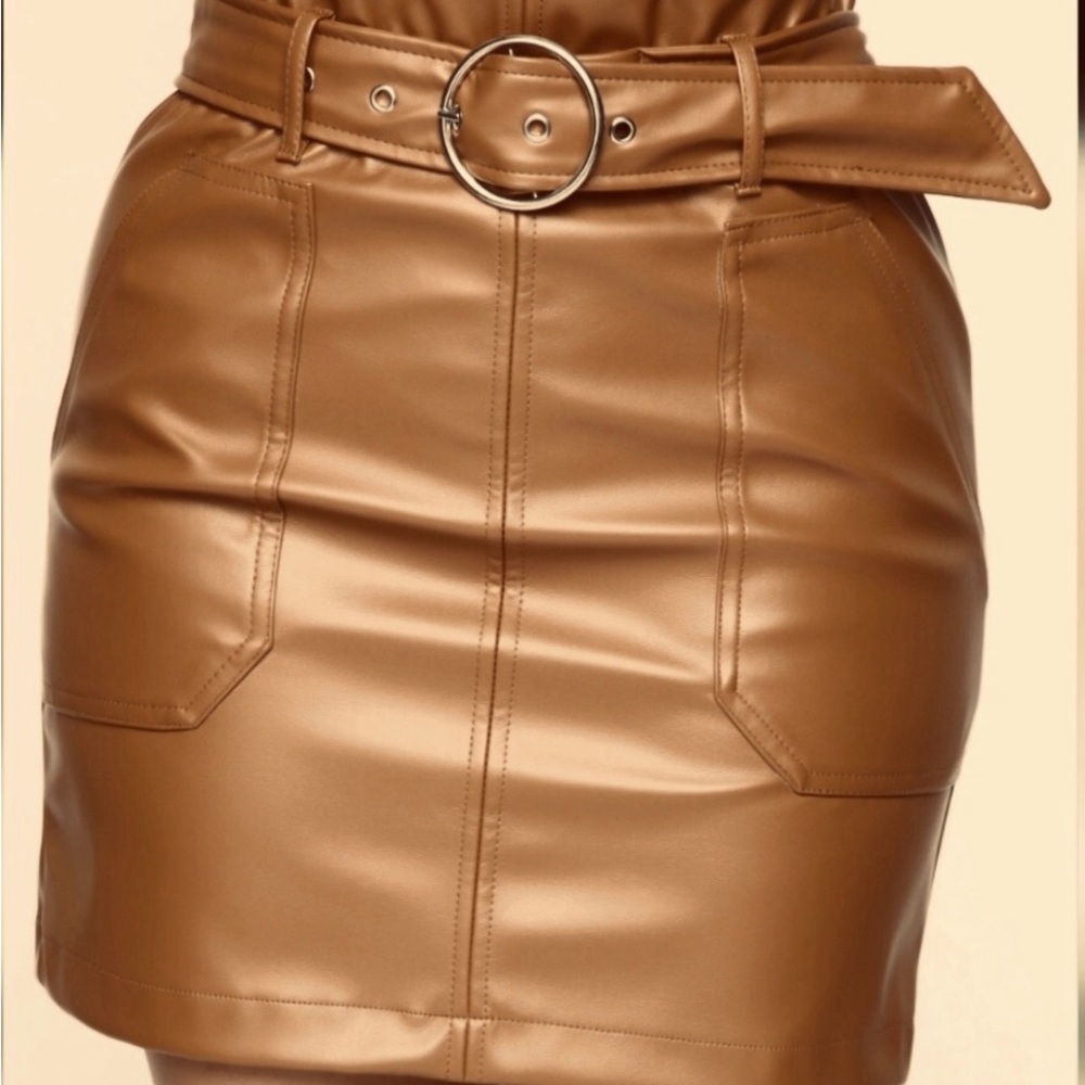 Haute Monde brown leather mini midish skirt
